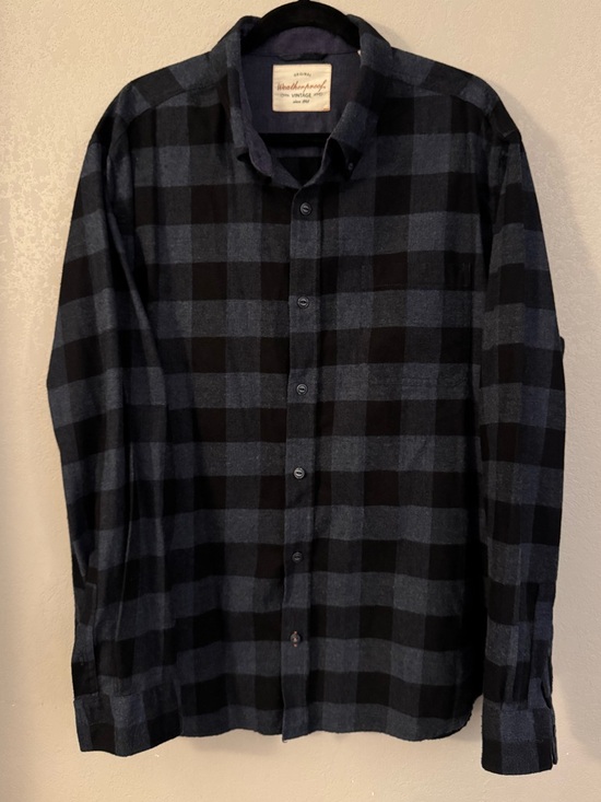 Weatherproof Other - Weatherproof Men's Black and Navy Button-Down Flannel Shirt